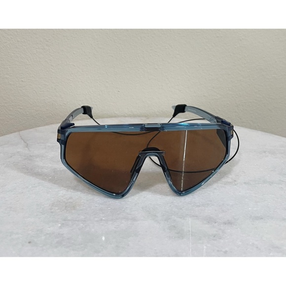 Oakley Blue and Brown Sunglasses - Picture 1 of 6